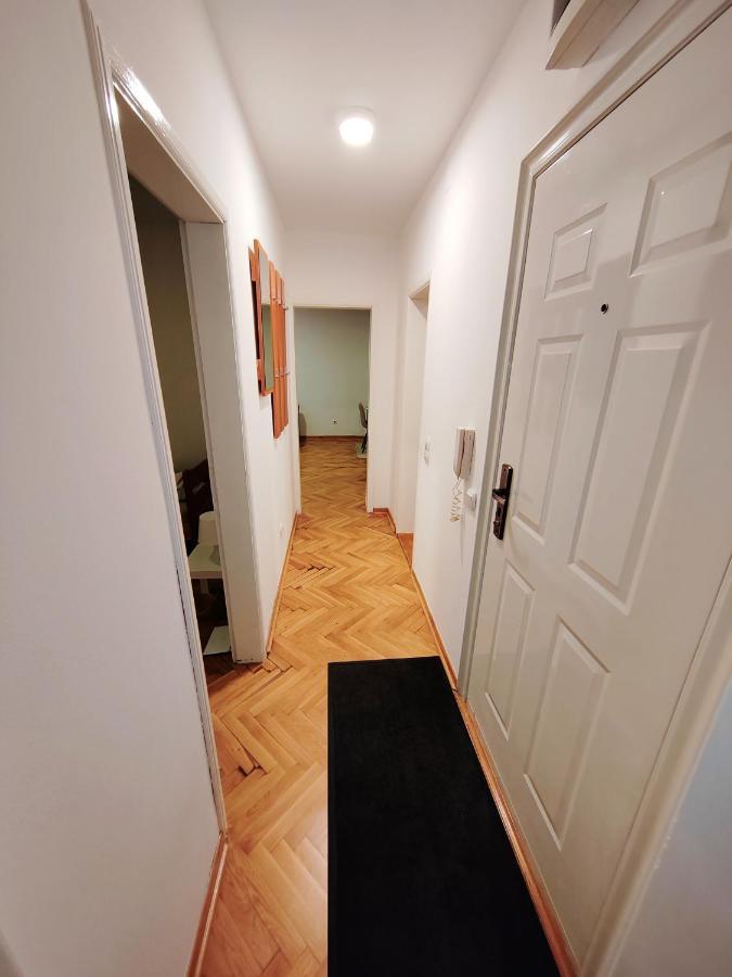 Apartamento Magenta Beo Shopping Centre II Belgrado Exterior foto